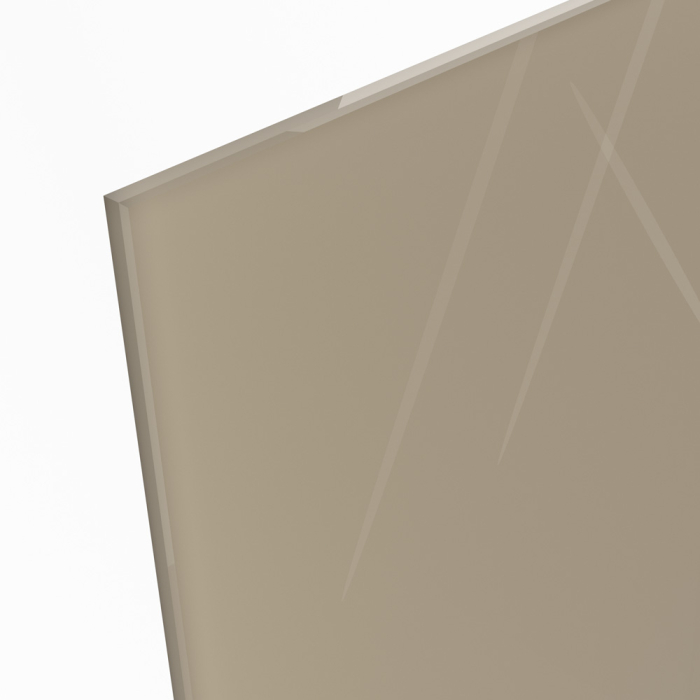 Hellbraun lackiertes Floatglas mit SAFE-Folie